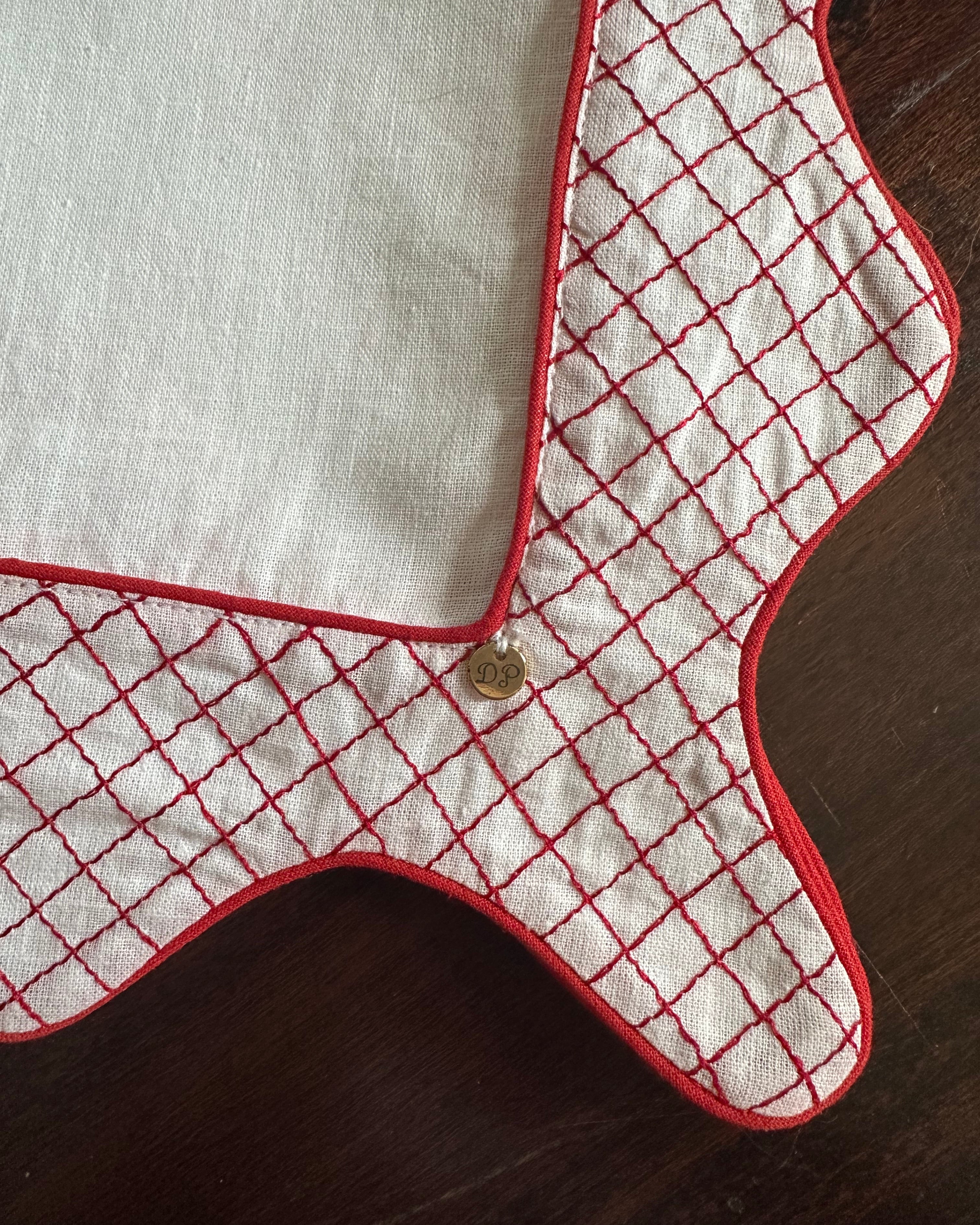 Cantitoe Crisscross Embroidered Napkins (Set of 4)